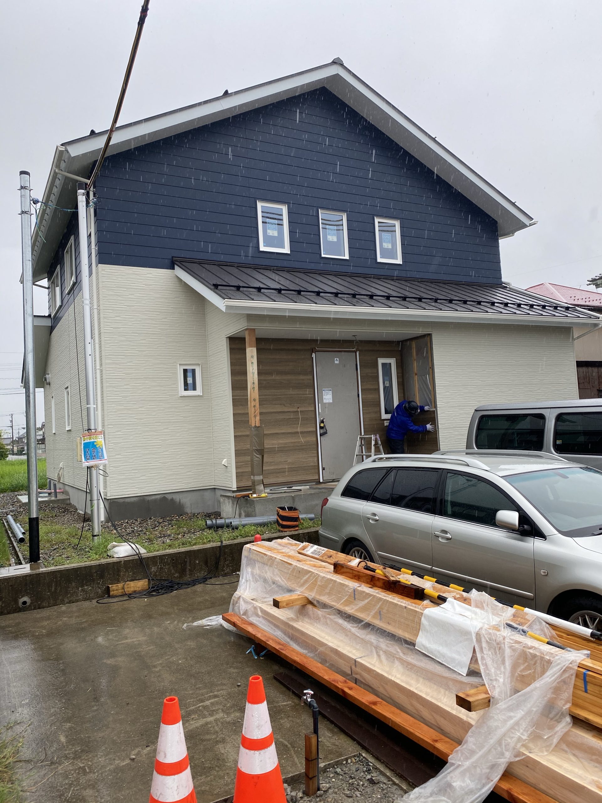 金属サイディング貼り